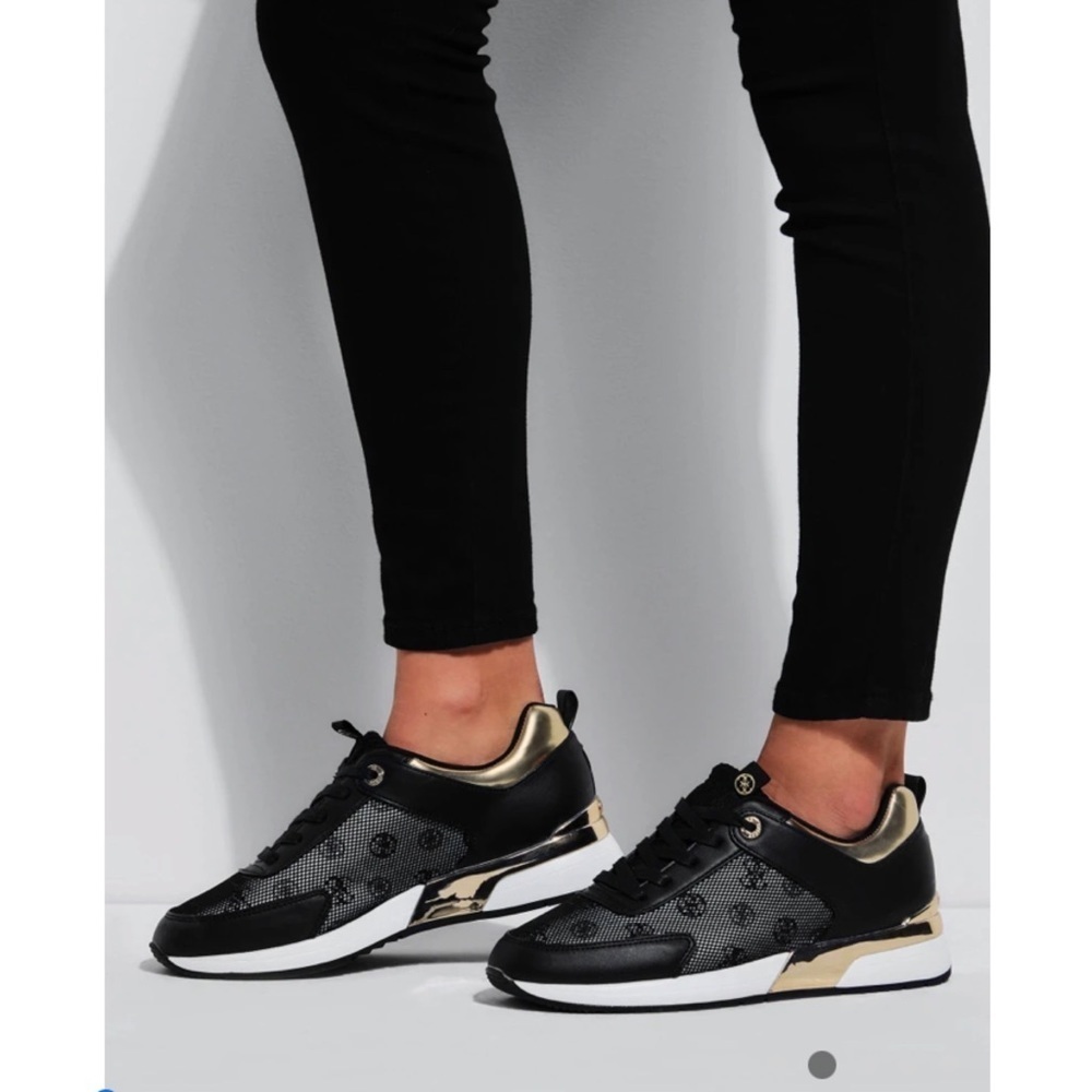 New GUESS Marjin Mesh Low-Top Sneakers SZ 7.5